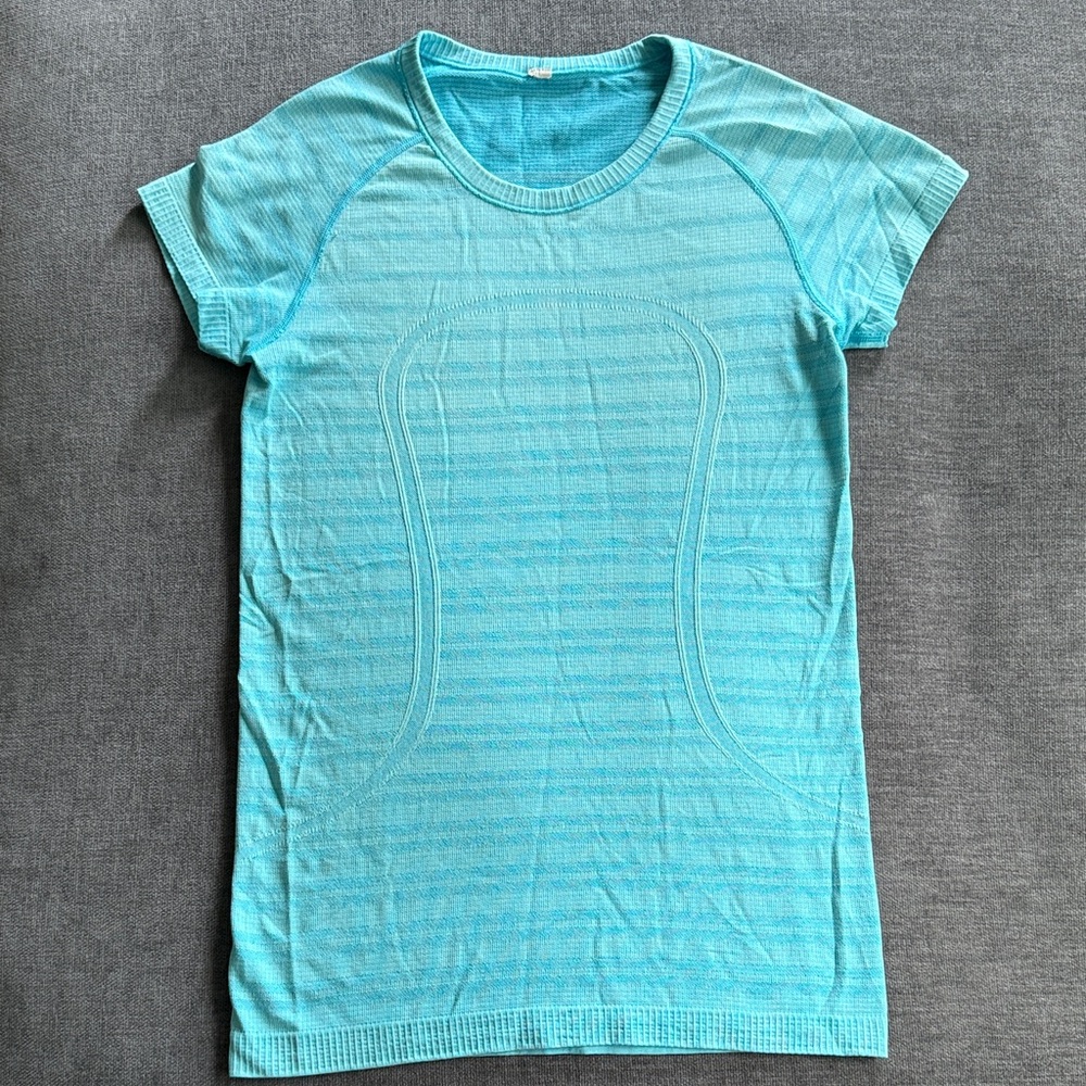 lululemon athletica Turquoise swiftly short sleeve
